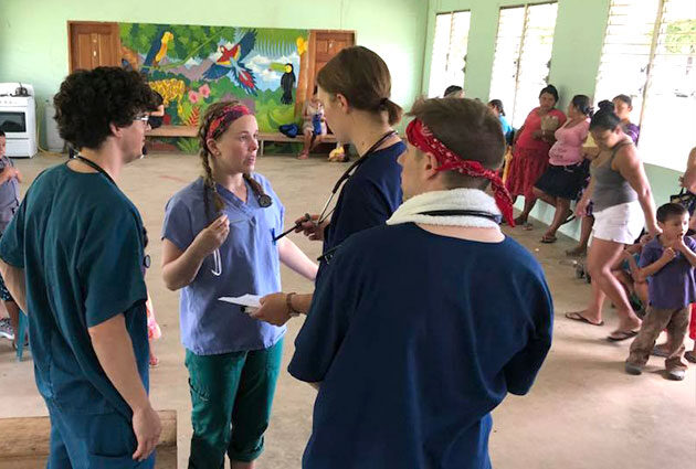 PA Students in a clinic in Belize