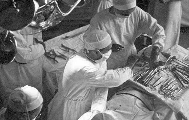 Black and white photo of University Hospital surgeons from 1939