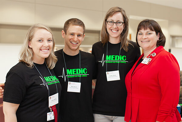 MEDiC students smiling together